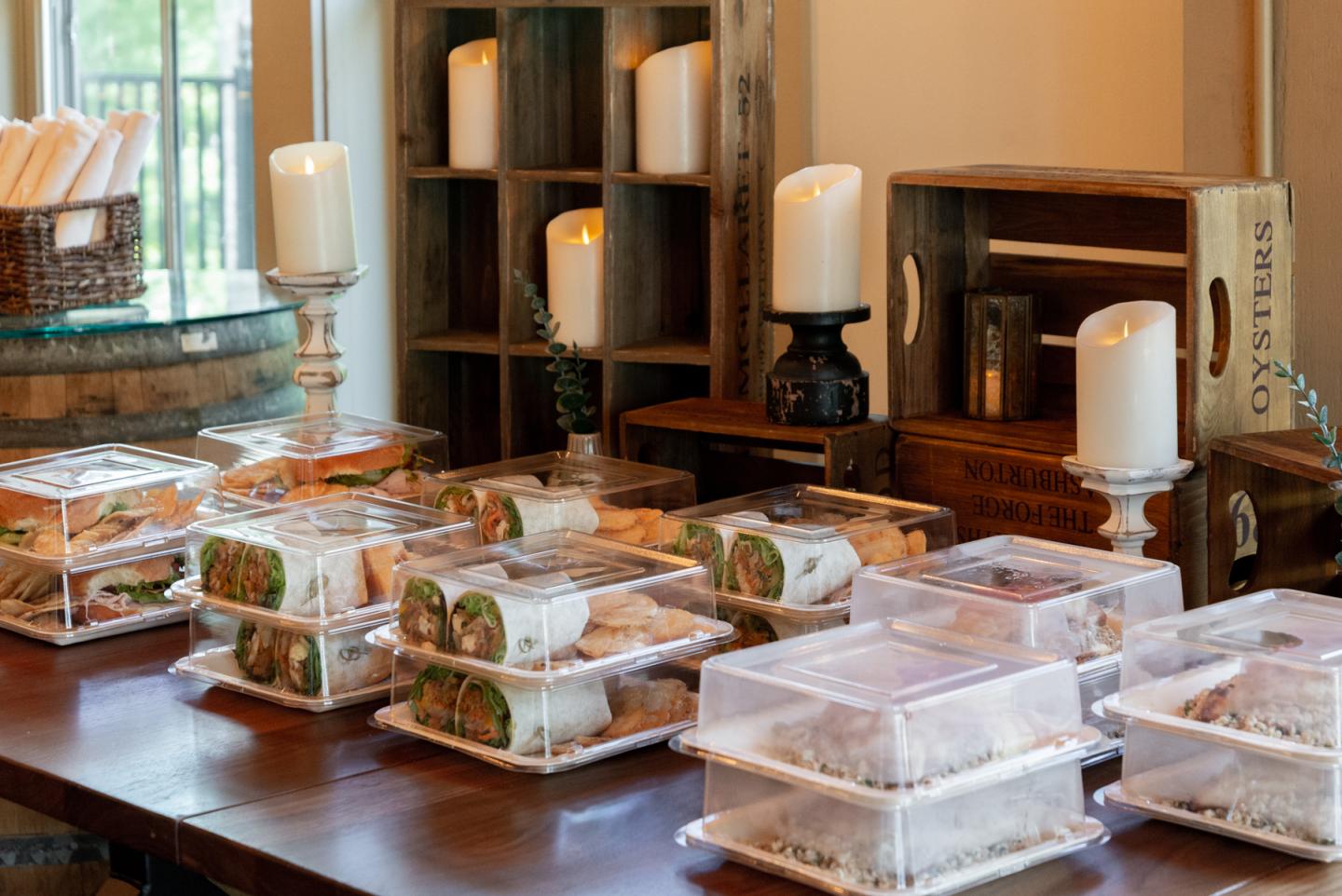 sandwich boxes