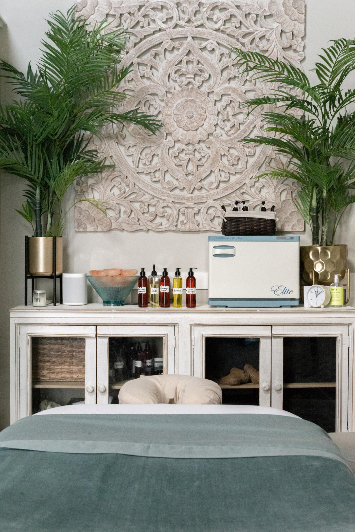 spa massage table
