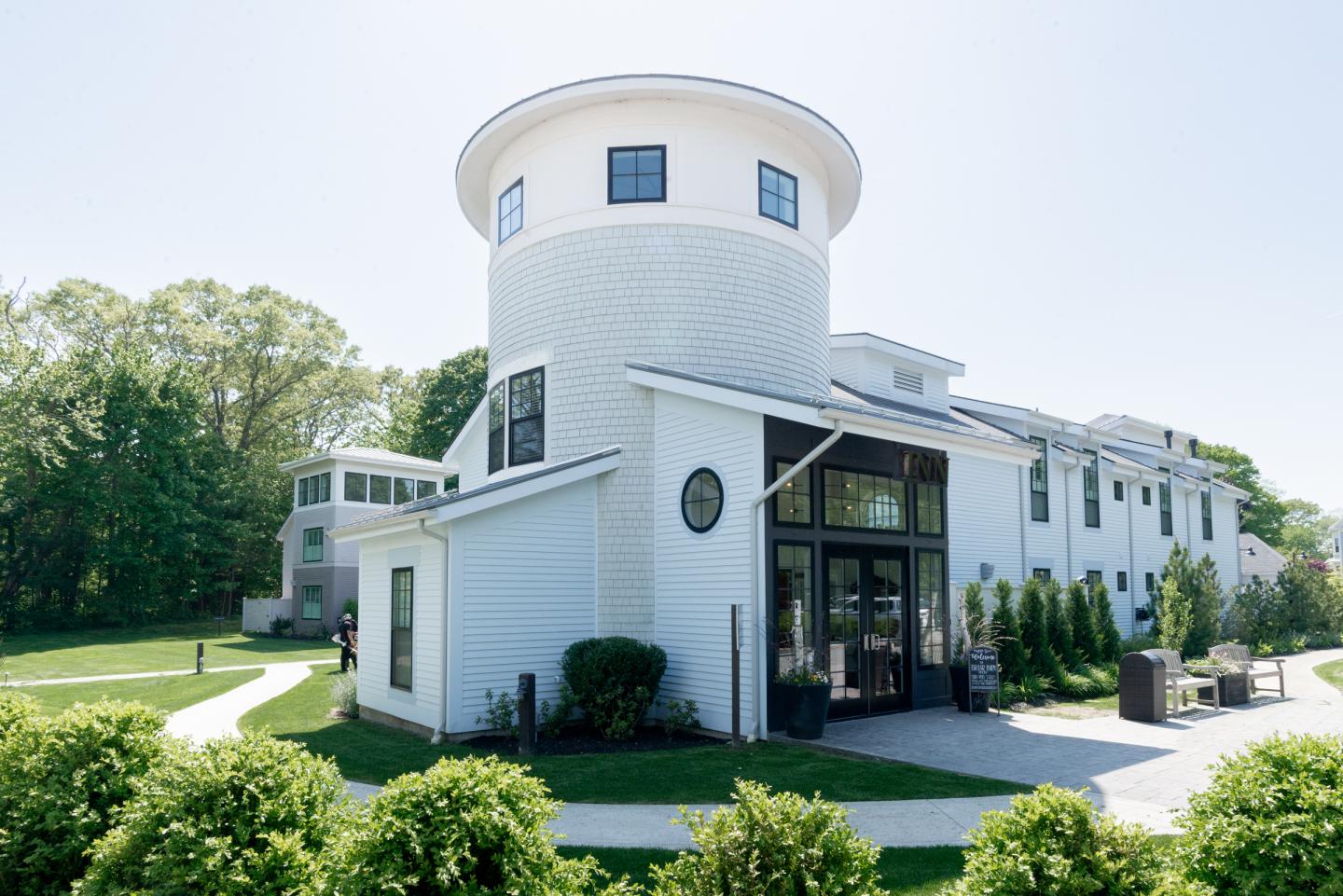 inn entrance late spring